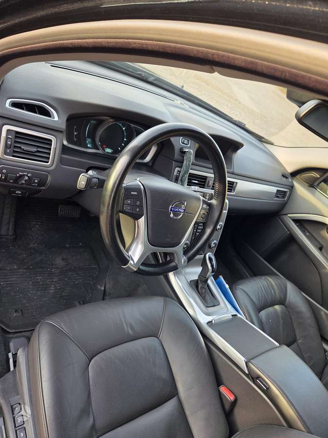 Volvo V70, 2.0 l., universalas
