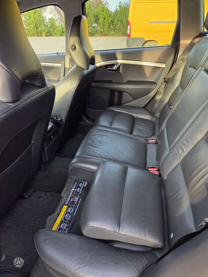 Volvo V70, 2.0 l., wagon