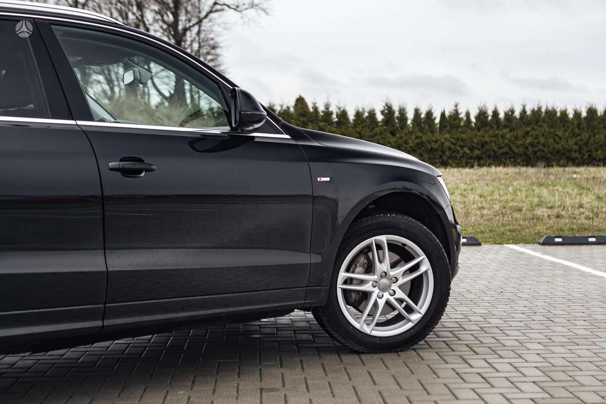 Audi Q5, 3.0 l., Внедорожник / Кроссовер