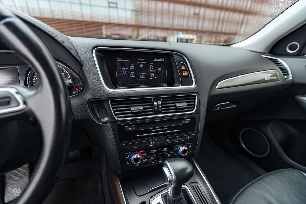 Audi Q5, 3.0 l., Внедорожник / Кроссовер