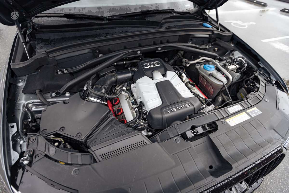 Audi Q5, 3.0 l., Внедорожник / Кроссовер