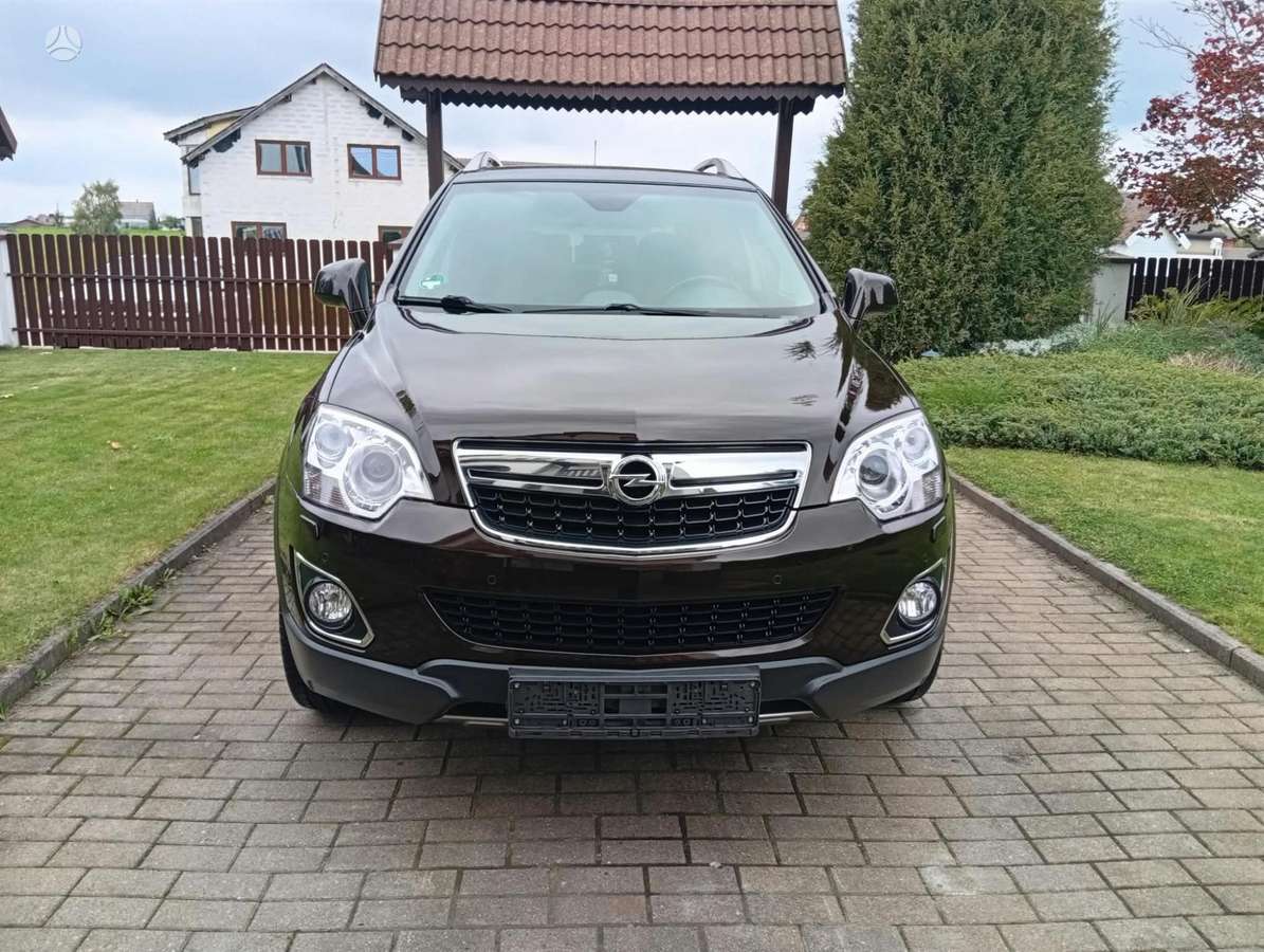 Opel Antara, 2.2 l., off-road / crossover