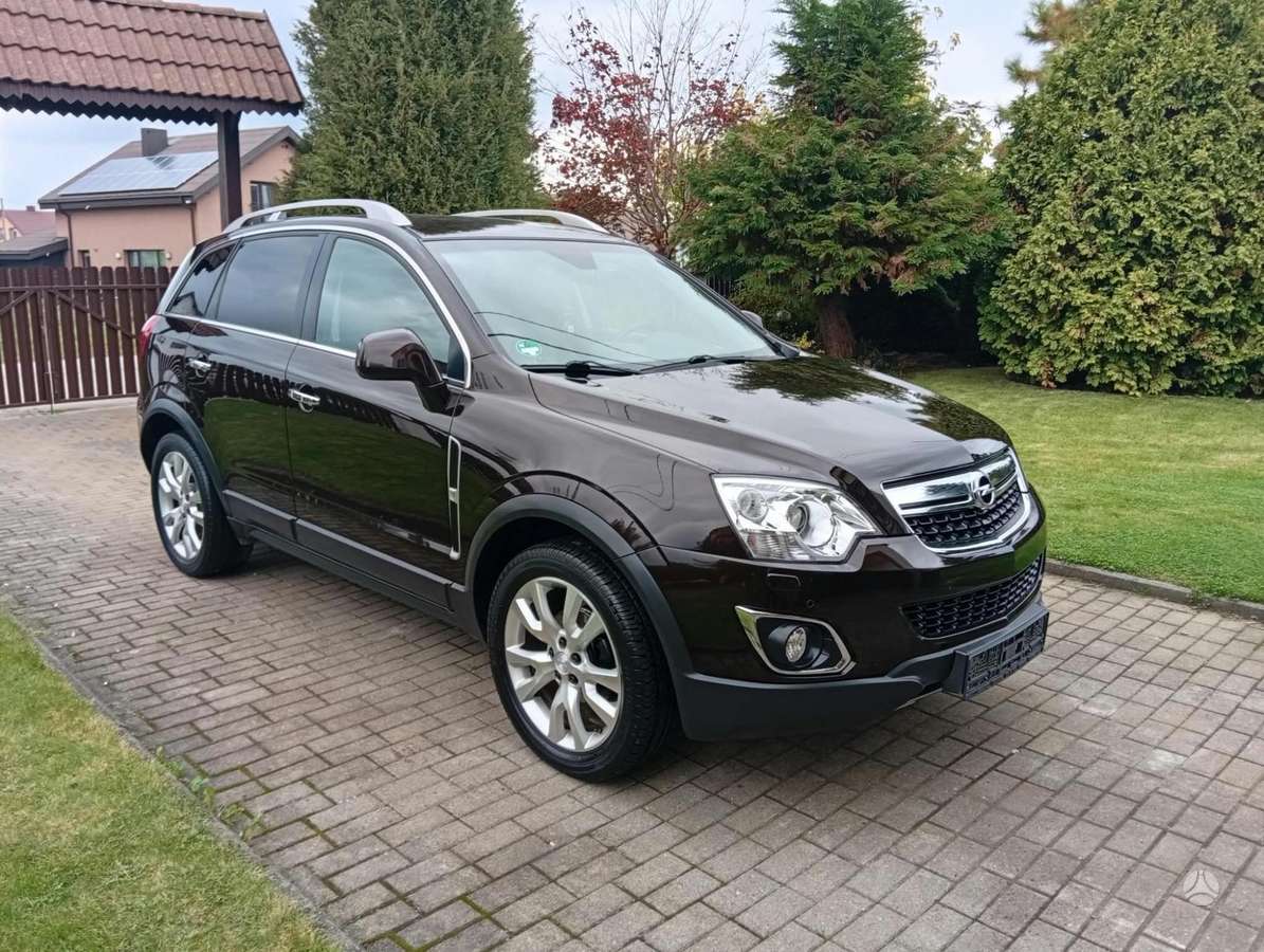 Opel Antara, 2.2 l., off-road / crossover