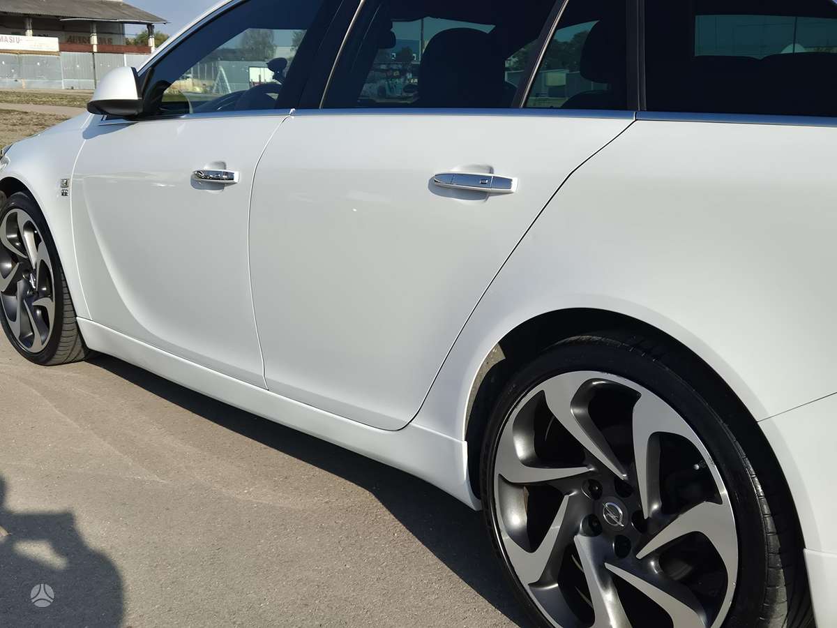 Opel Insignia, 2.0 l., wagon