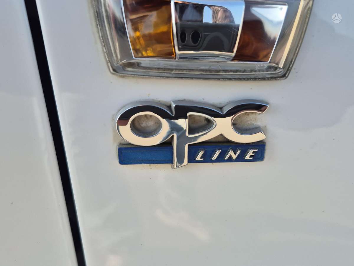 Opel Insignia, 2.0 l., wagon
