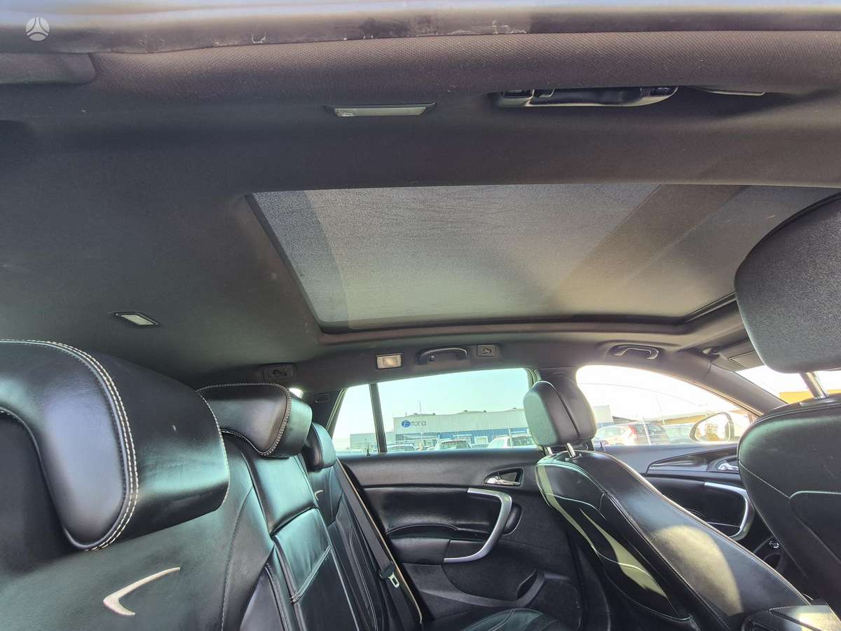 Opel Insignia, 2.0 l., wagon