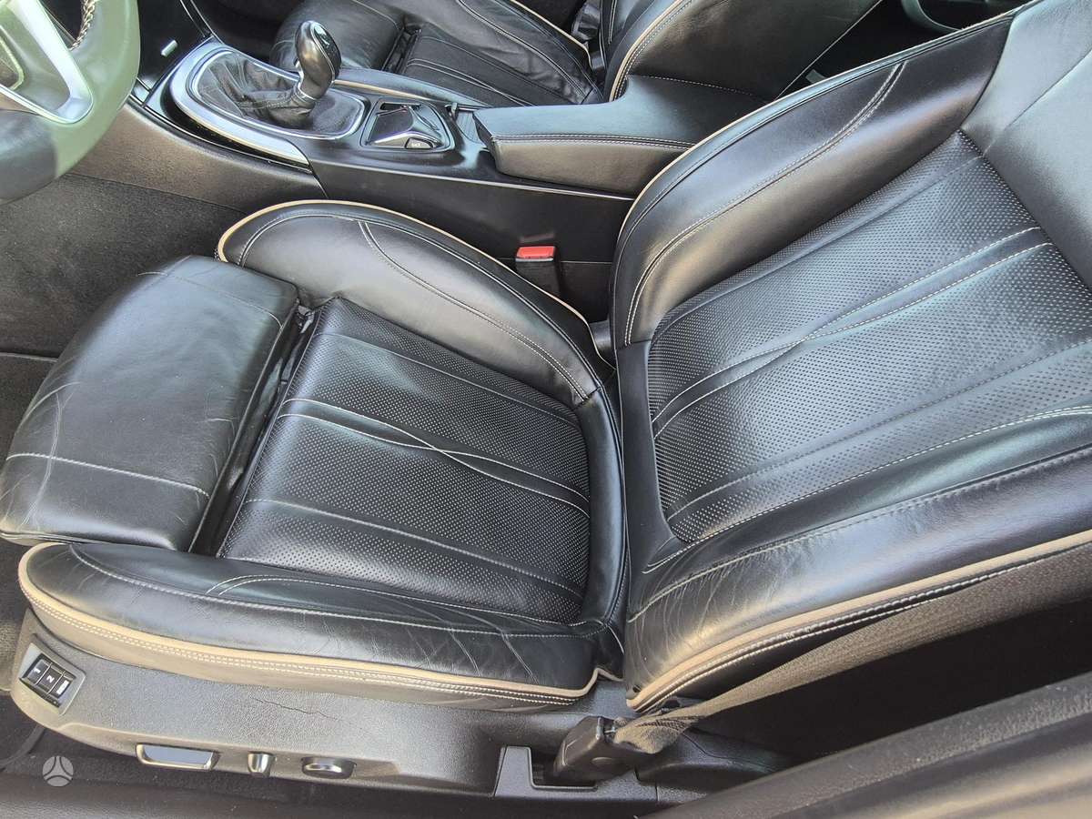 Opel Insignia, 2.0 l., Универсал