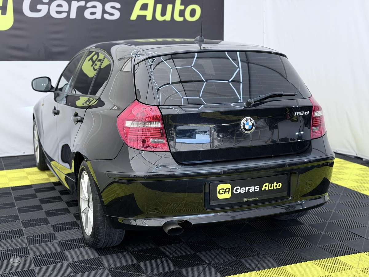 BMW 118, 2.0 l., hatchback