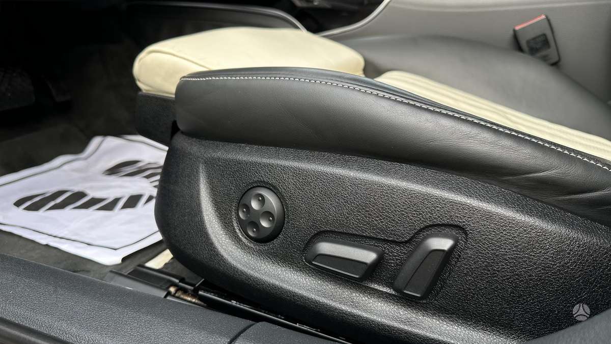 Audi A6, 3.0 l., wagon