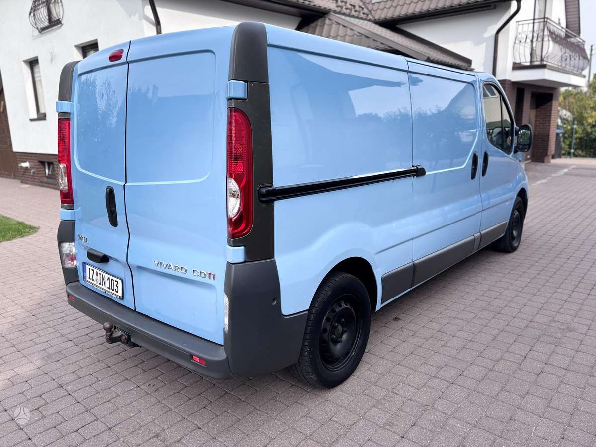 Opel Vivaro, 2.0 l., komercinis