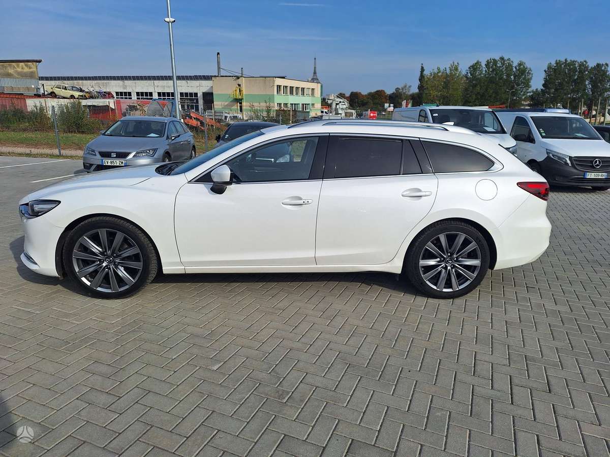 Mazda 6, 2.2 l., wagon