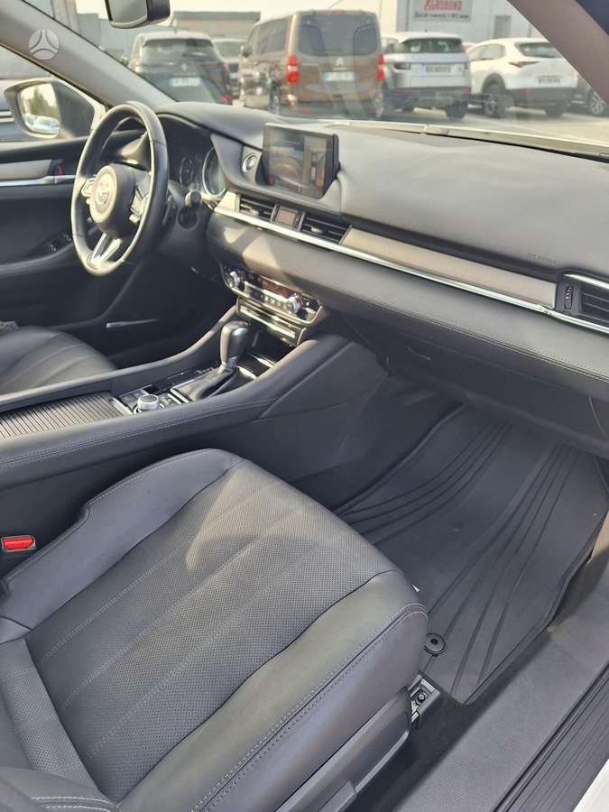 Mazda 6, 2.2 l., universalas