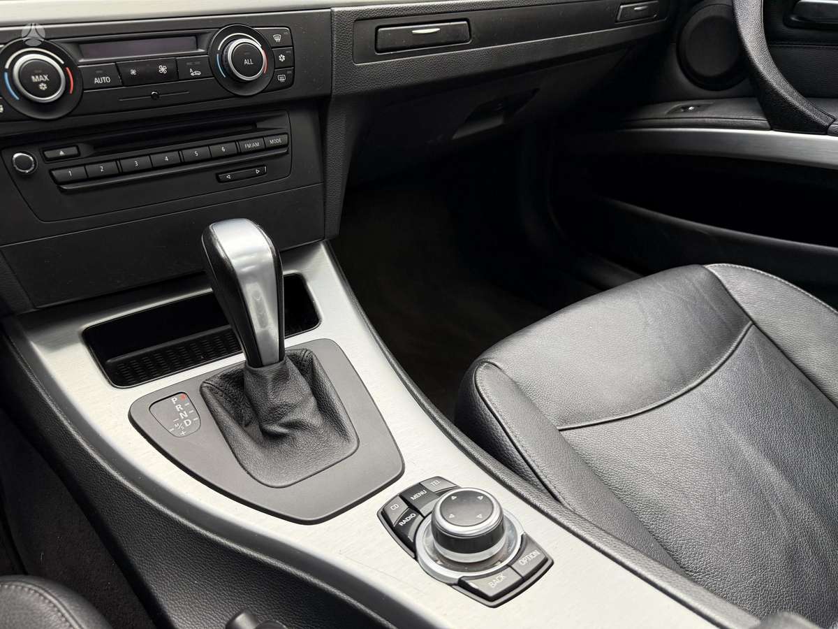 BMW 328, 3.0 l., Седан