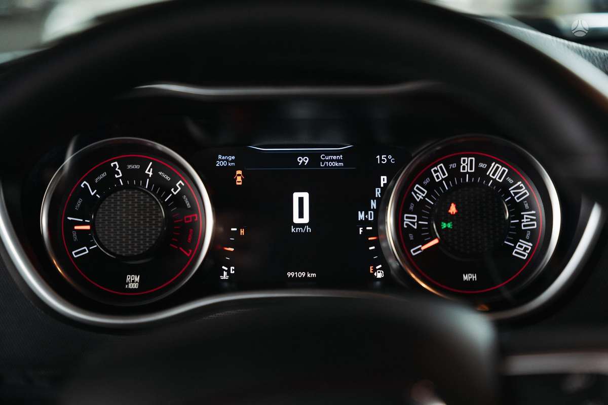 Dodge Challenger, 5.7 l., Седан