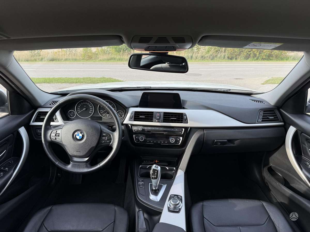 BMW 320, 2.0 l., universalas