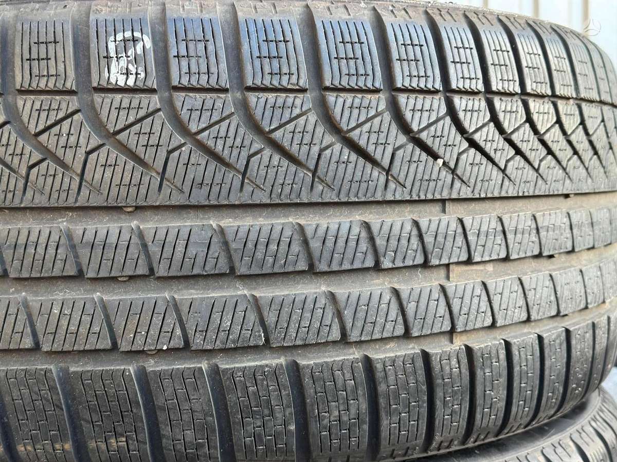 Pirelli P ZERO WINTER | 2 VNT., žieminės 285/35 R20
