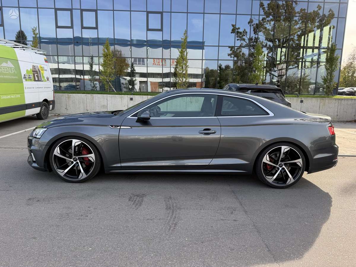 Audi A5, 2.0 l., coupe