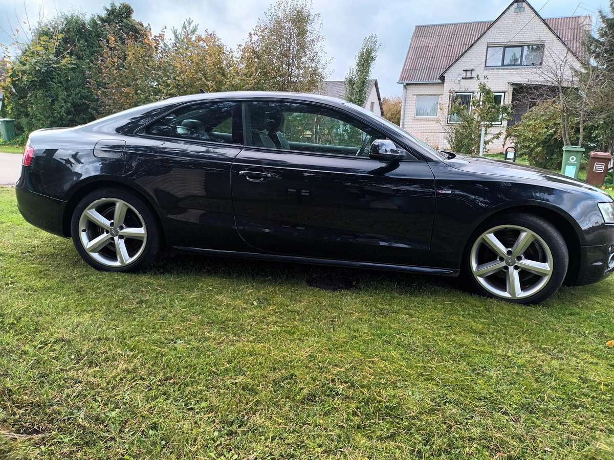 Audi A5, 1.8 l., coupe
