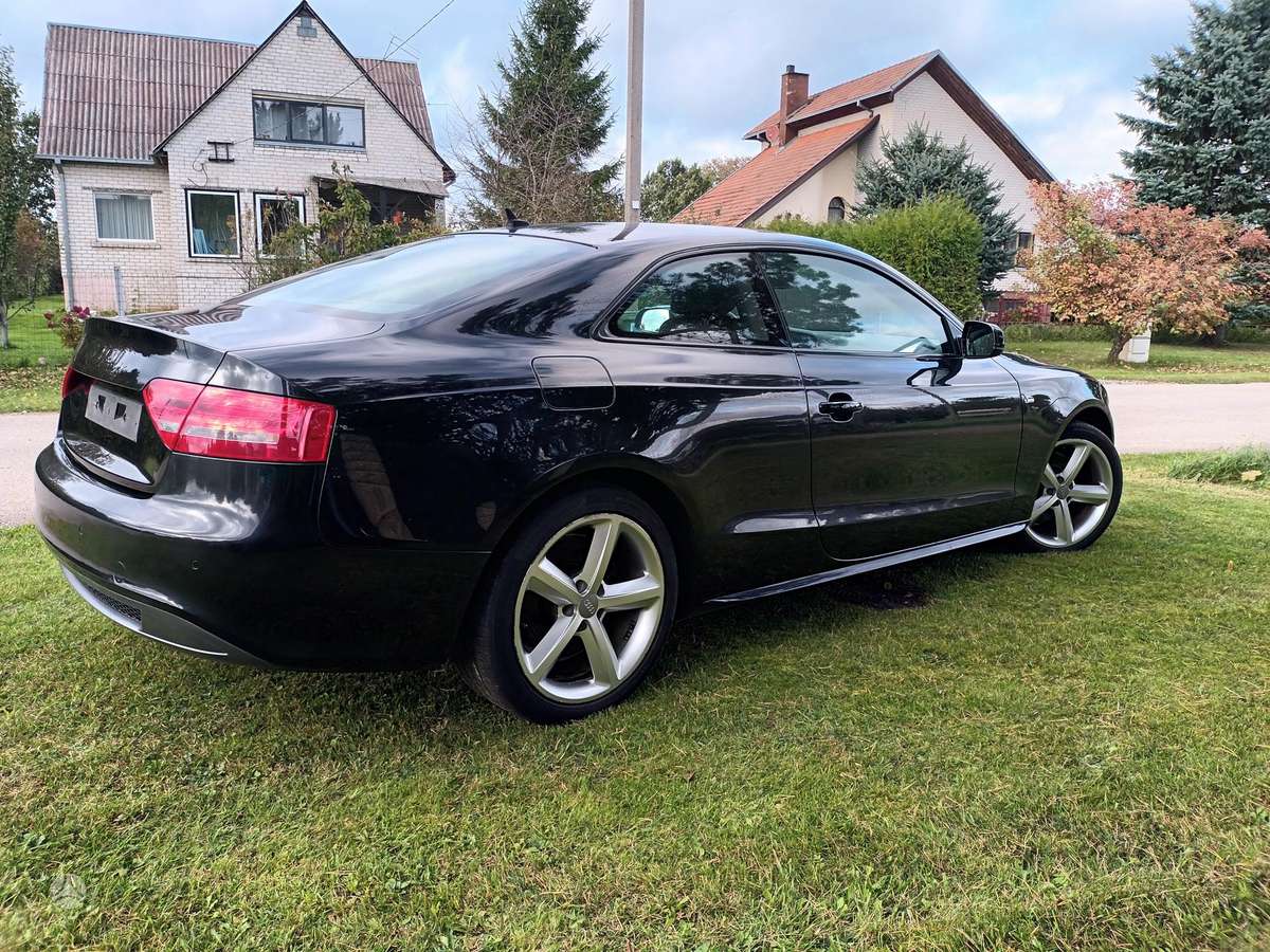 Audi A5, 1.8 l., coupe