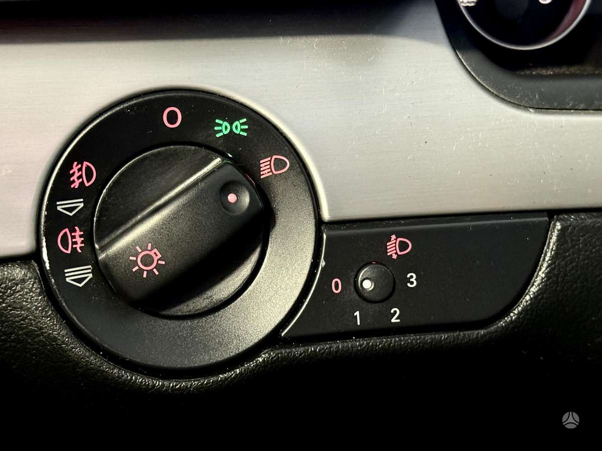 Audi A4, 2.0 l., universalas