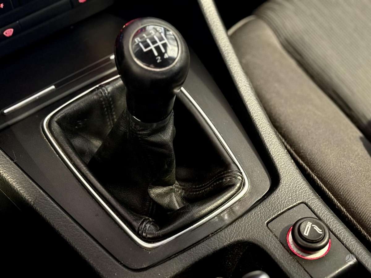Audi A4, 2.0 l., universalas