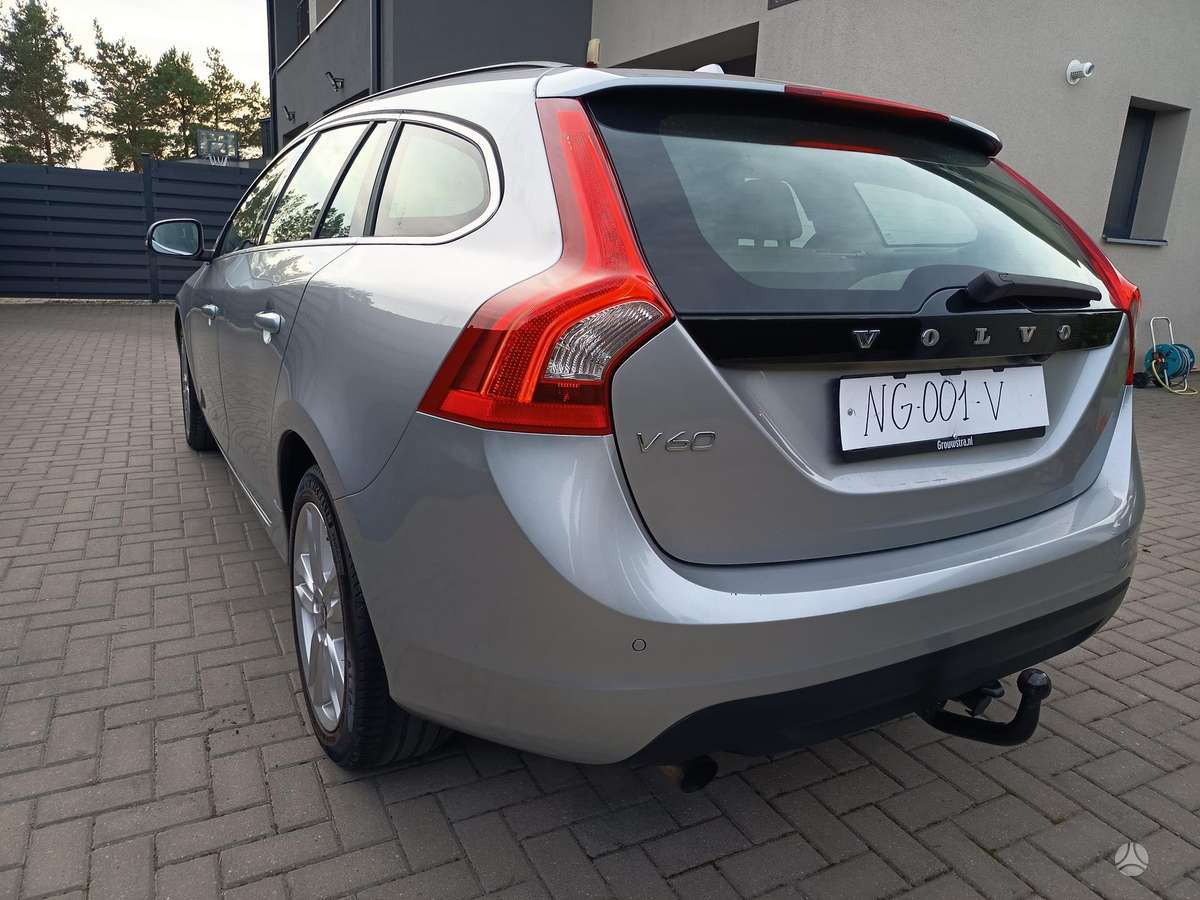 Volvo V60, 2.0 l., Универсал