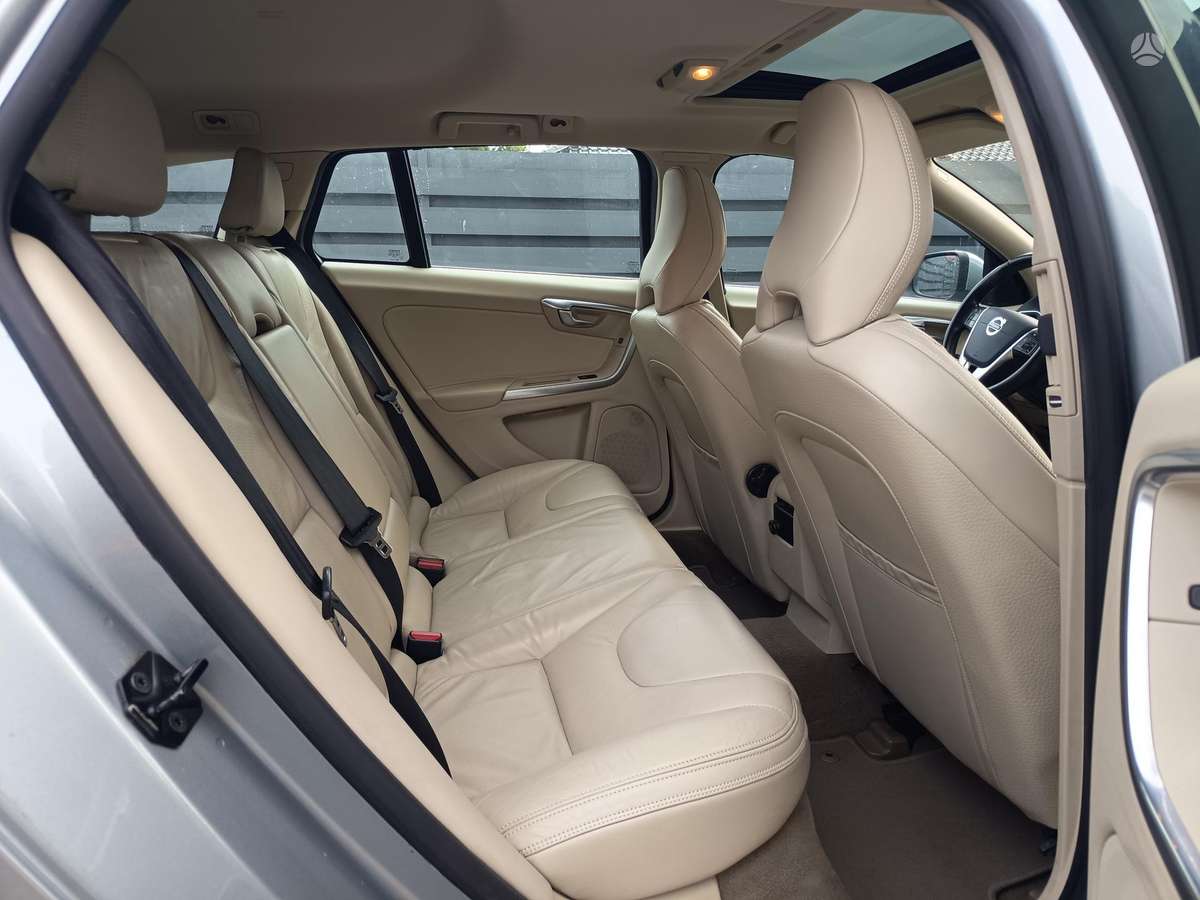 Volvo V60, 2.0 l., wagon