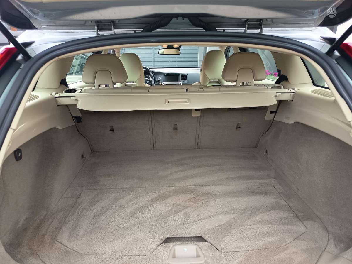 Volvo V60, 2.0 l., wagon
