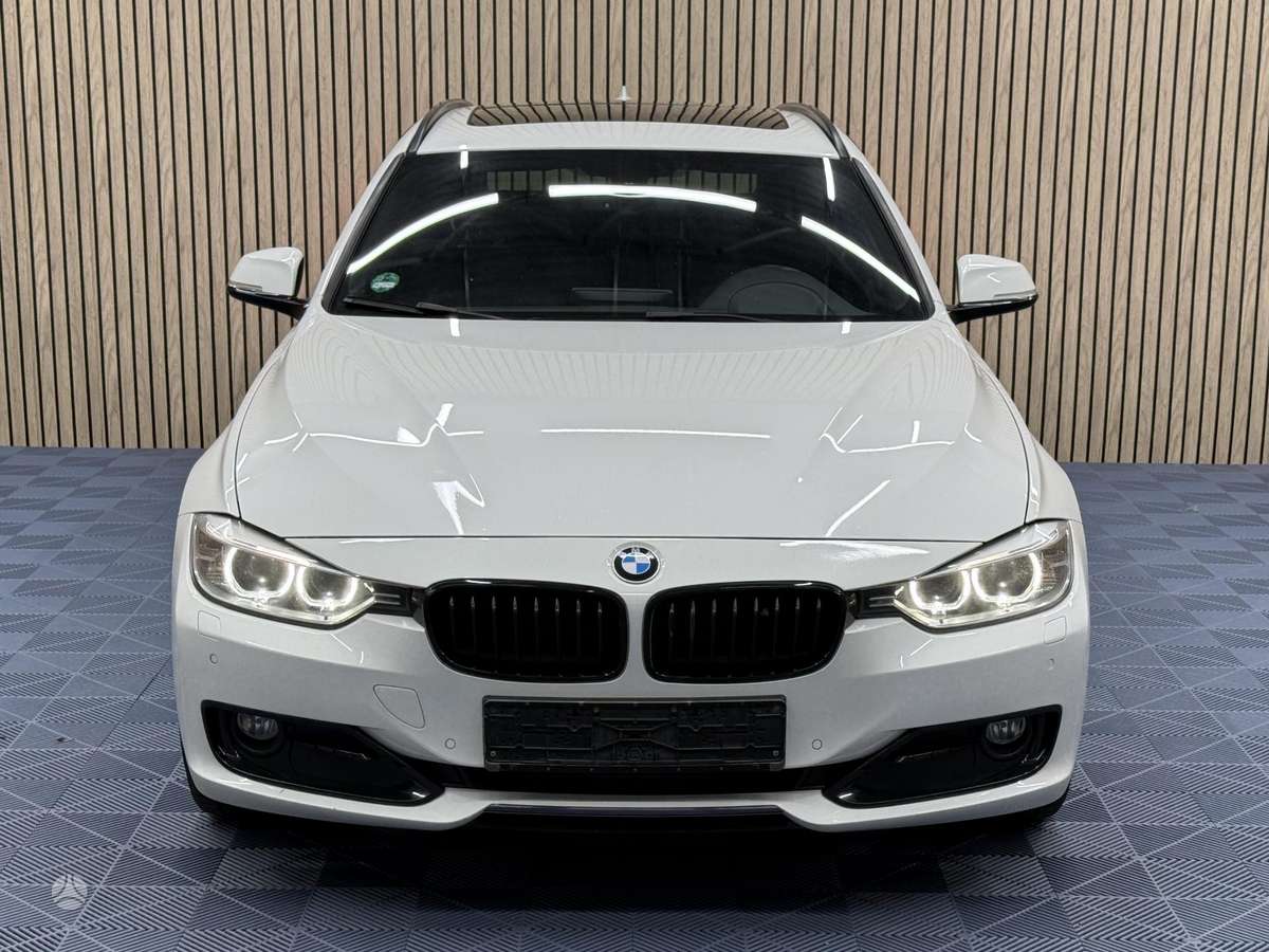 BMW 330, 3.0 l., wagon