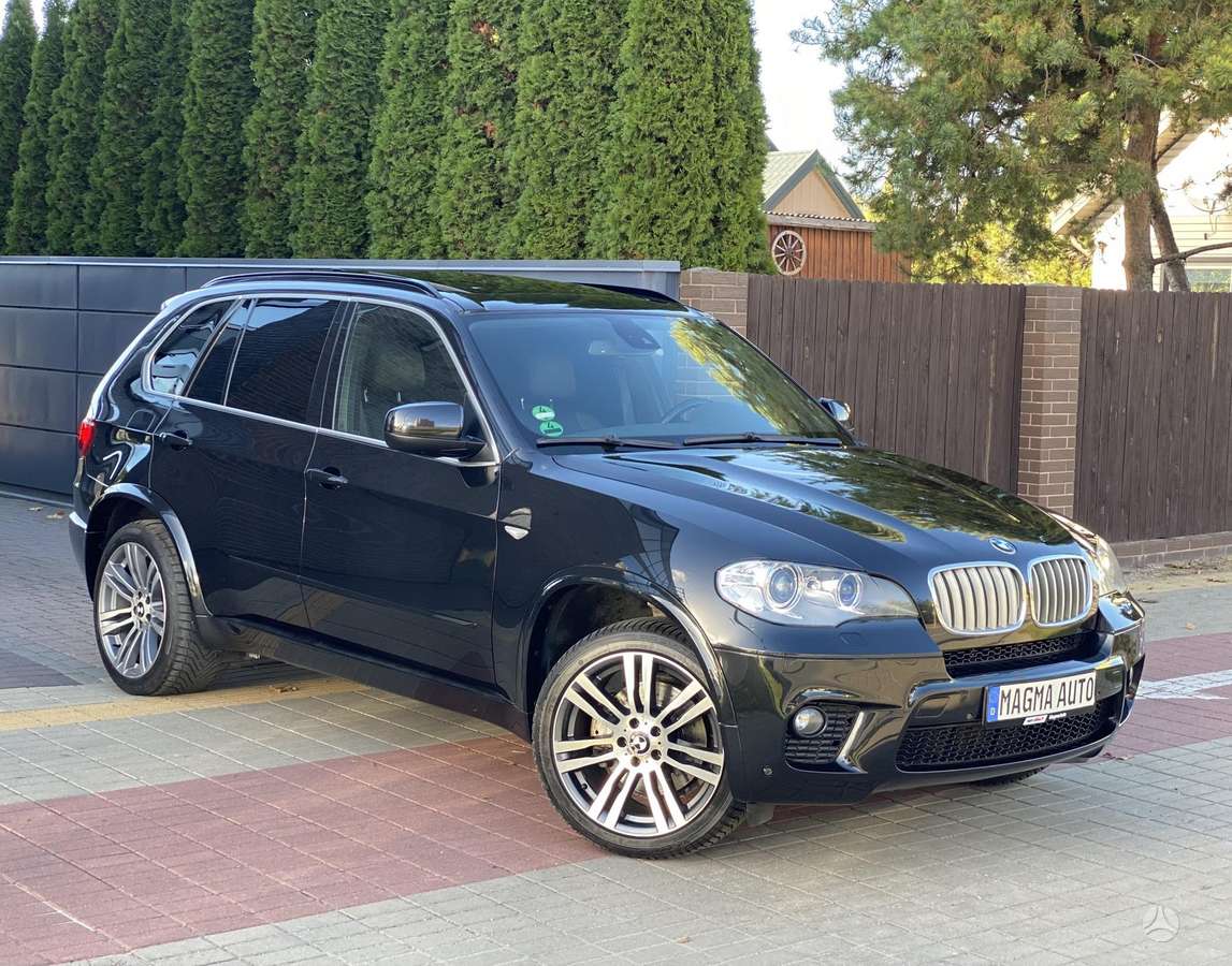 BMW X5, 3.0 l., off-road / crossover