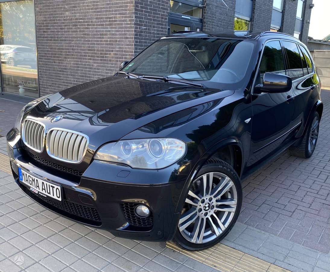 BMW X5, 3.0 l., off-road / crossover