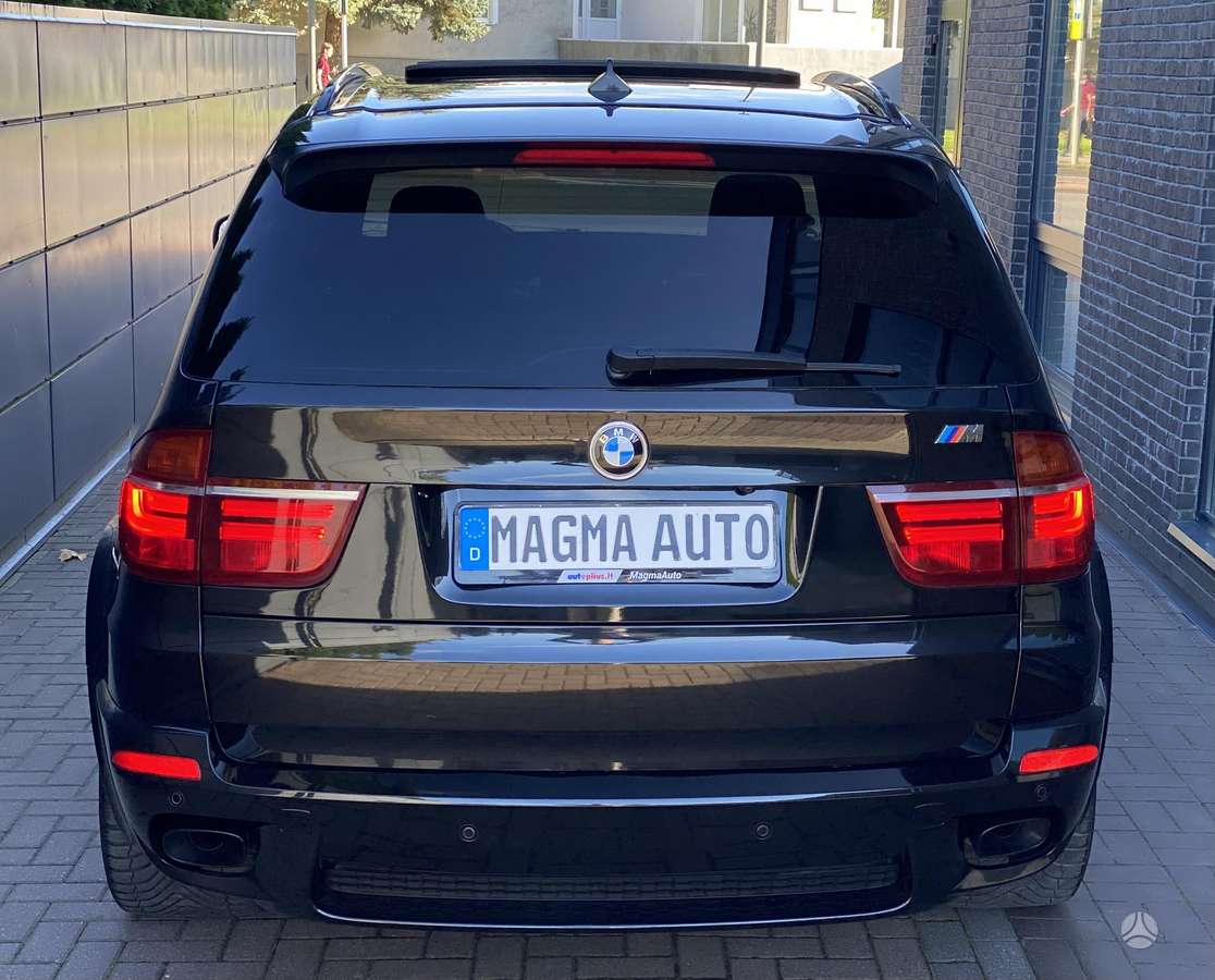 BMW X5, 3.0 l., off-road / crossover