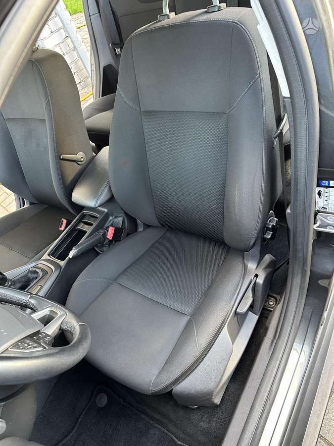 Ford Focus, 1.0 l., Универсал