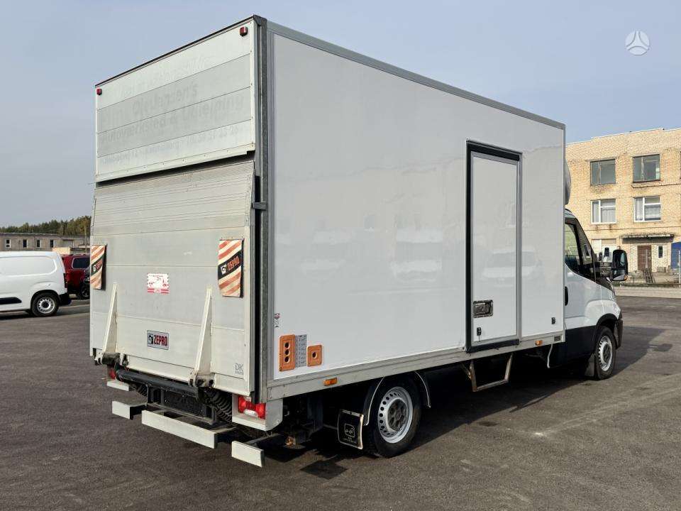 Iveco Daily 2,3D WB4100 aut., box trucks / box vans