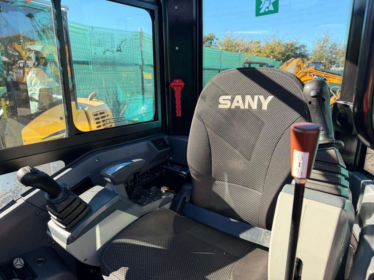SANY SY50U, экскаваторы