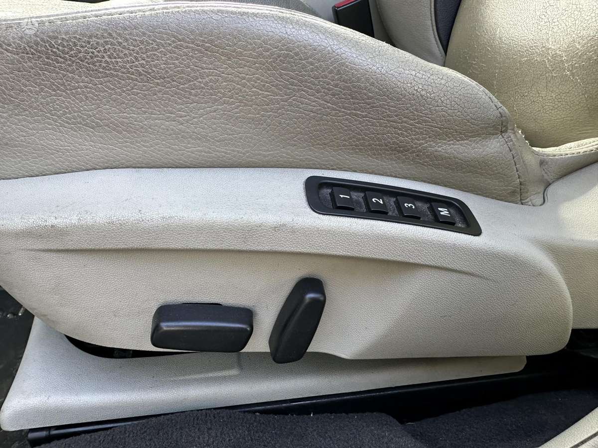 Saab 9-3, 2.8 l., Седан