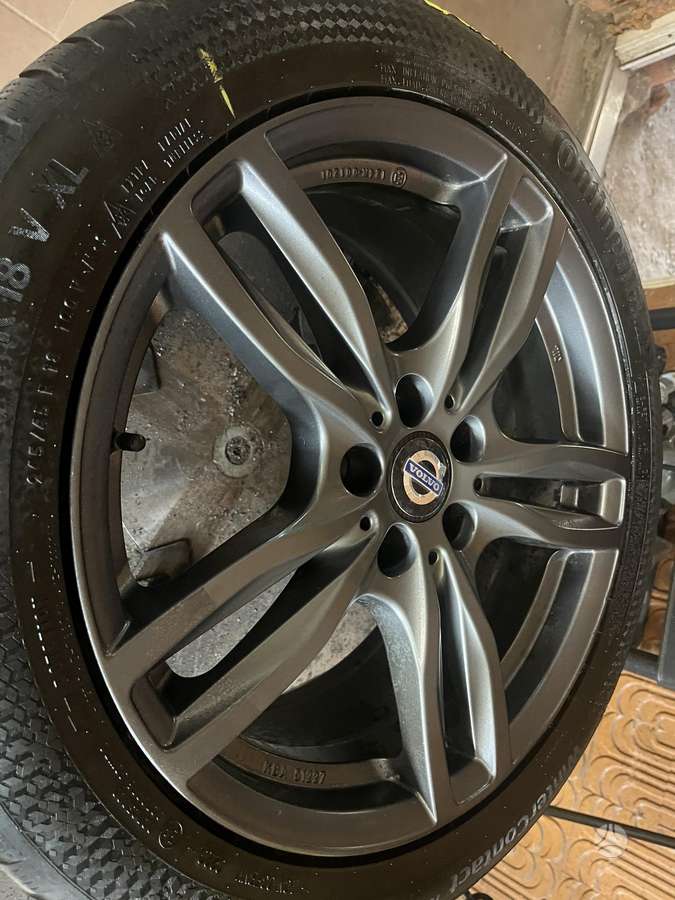 Volvo, lengvojo lydinio, R18