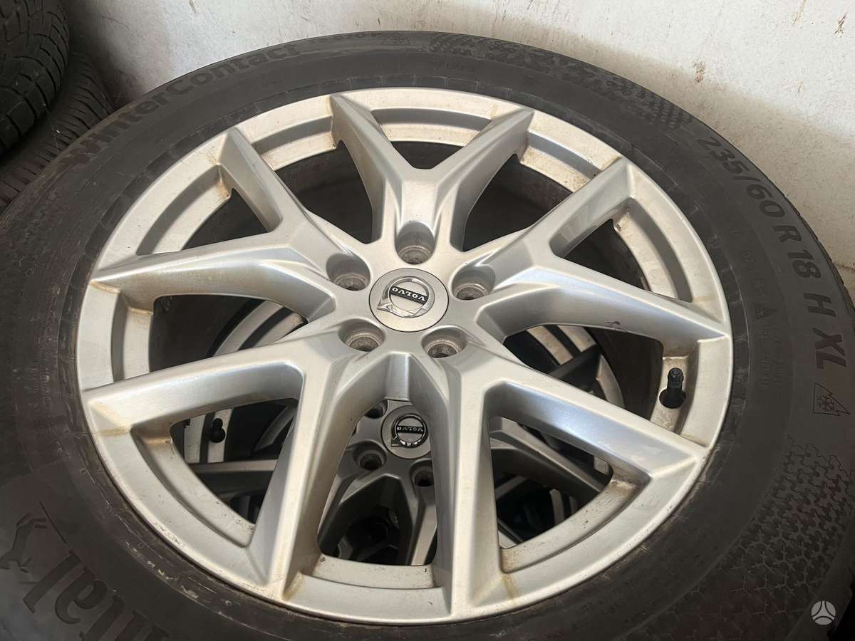 Volvo, lengvojo lydinio, R18