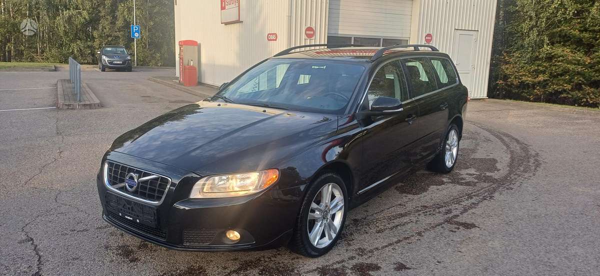 Volvo V70, 2.0 l., Универсал