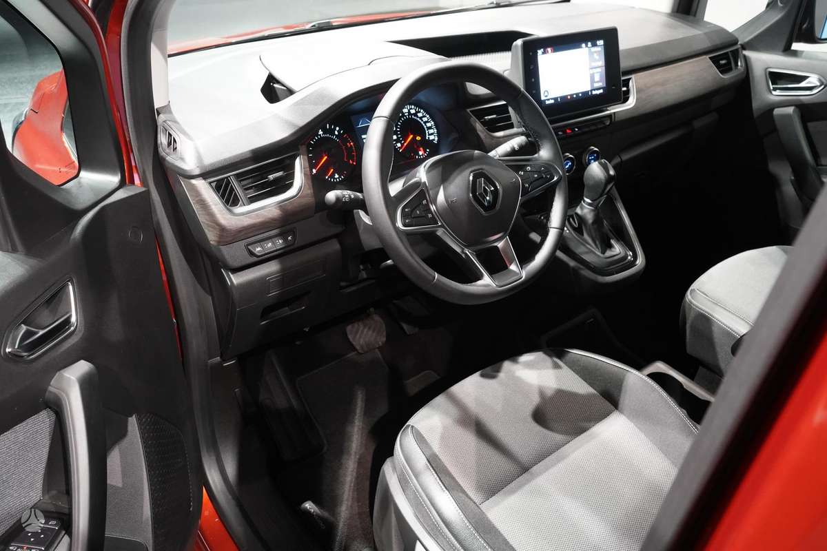 Renault Kangoo, 1.5 l., Минивэн