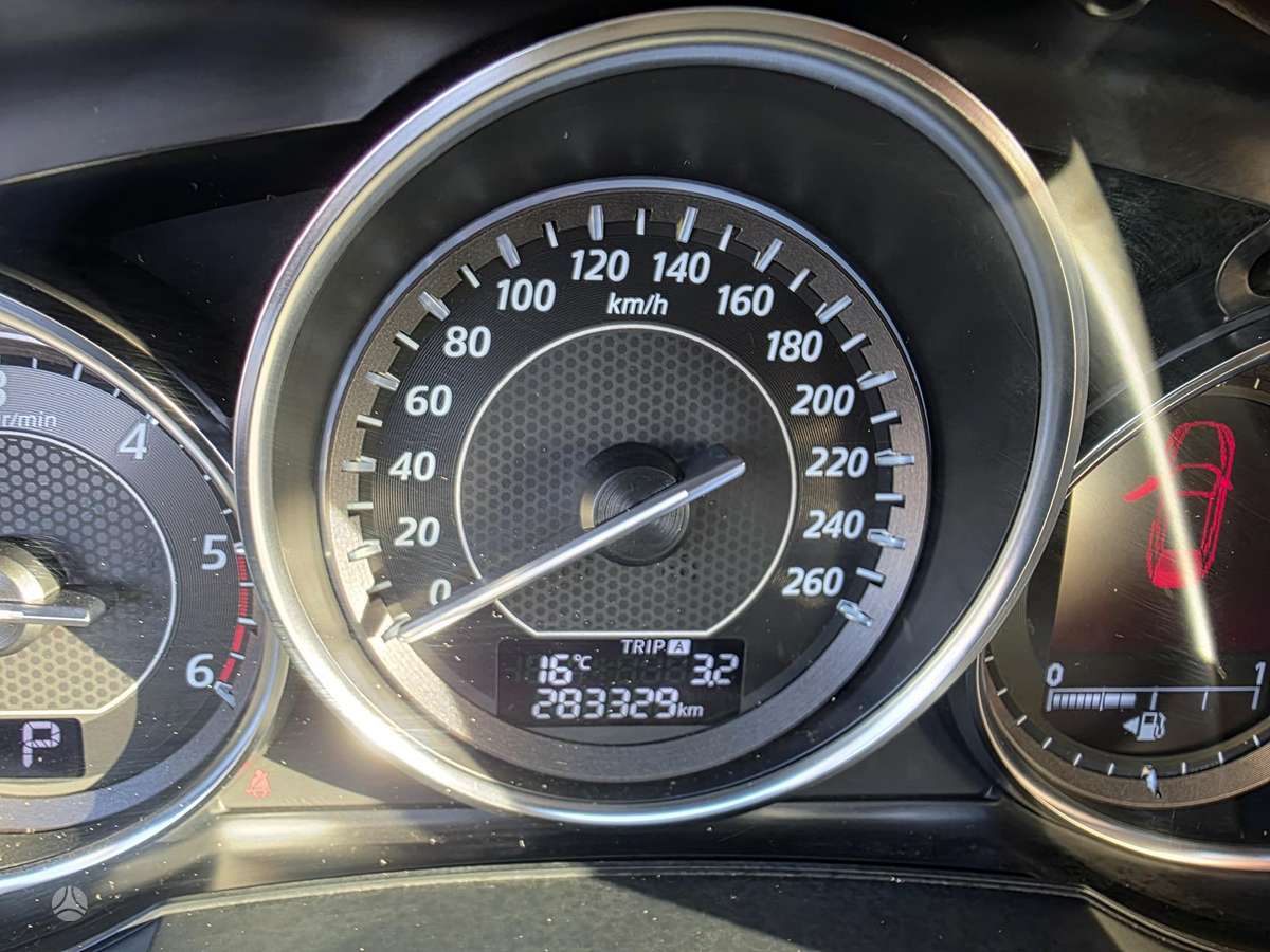 Mazda 6, 2.2 l., Универсал