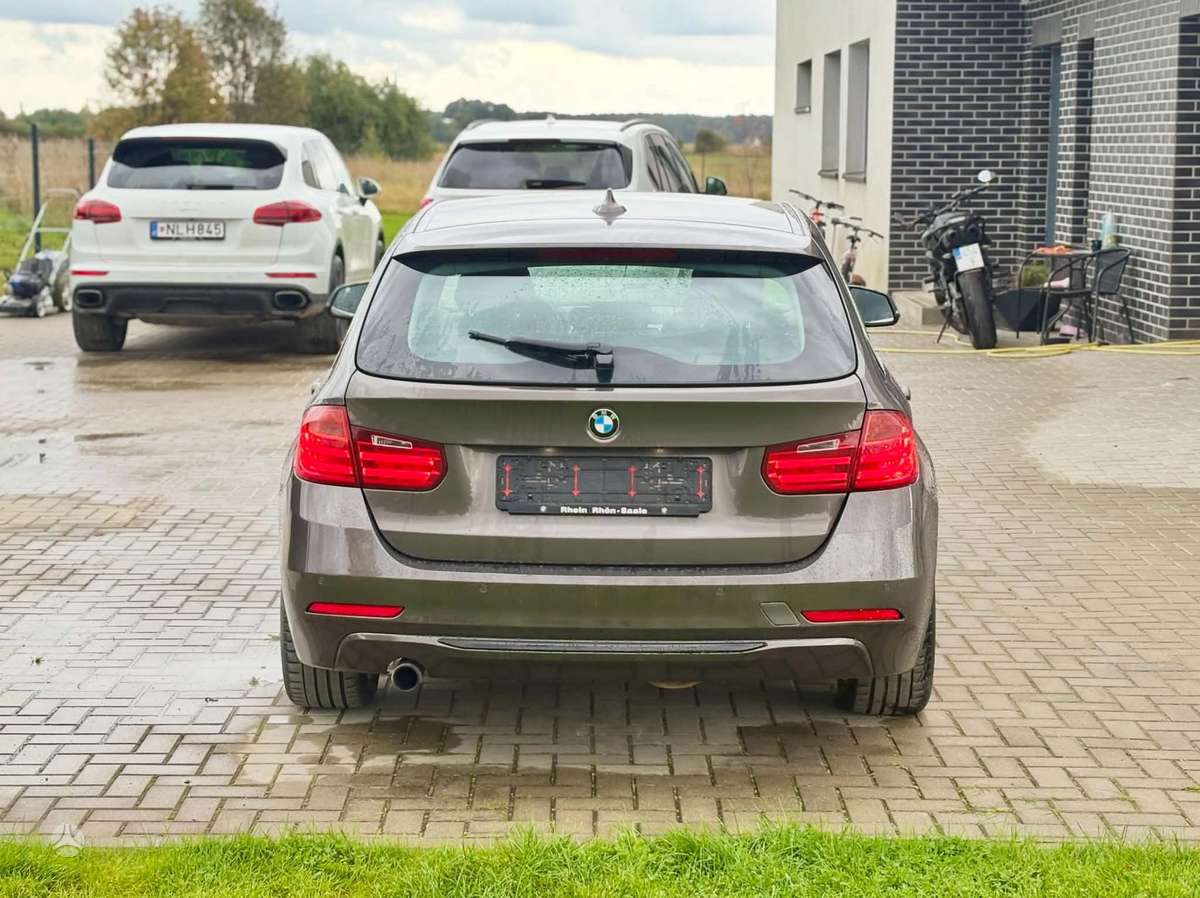 BMW 320, 2.0 l., wagon