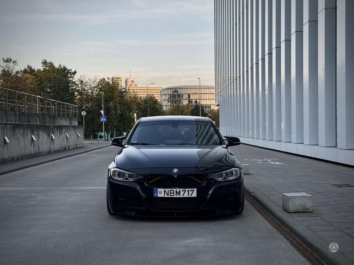 BMW 320, 2.0 l., Седан