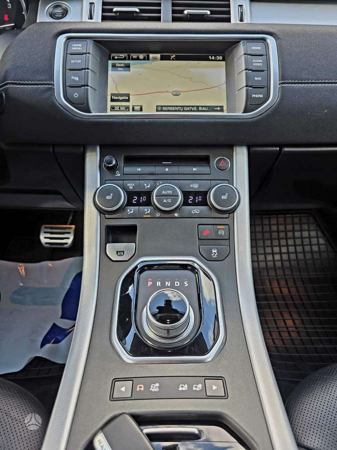 Land Rover Evoque, 2.2 l., off-road / crossover