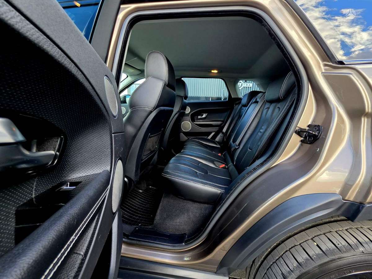 Land Rover Evoque, 2.2 l., off-road / crossover
