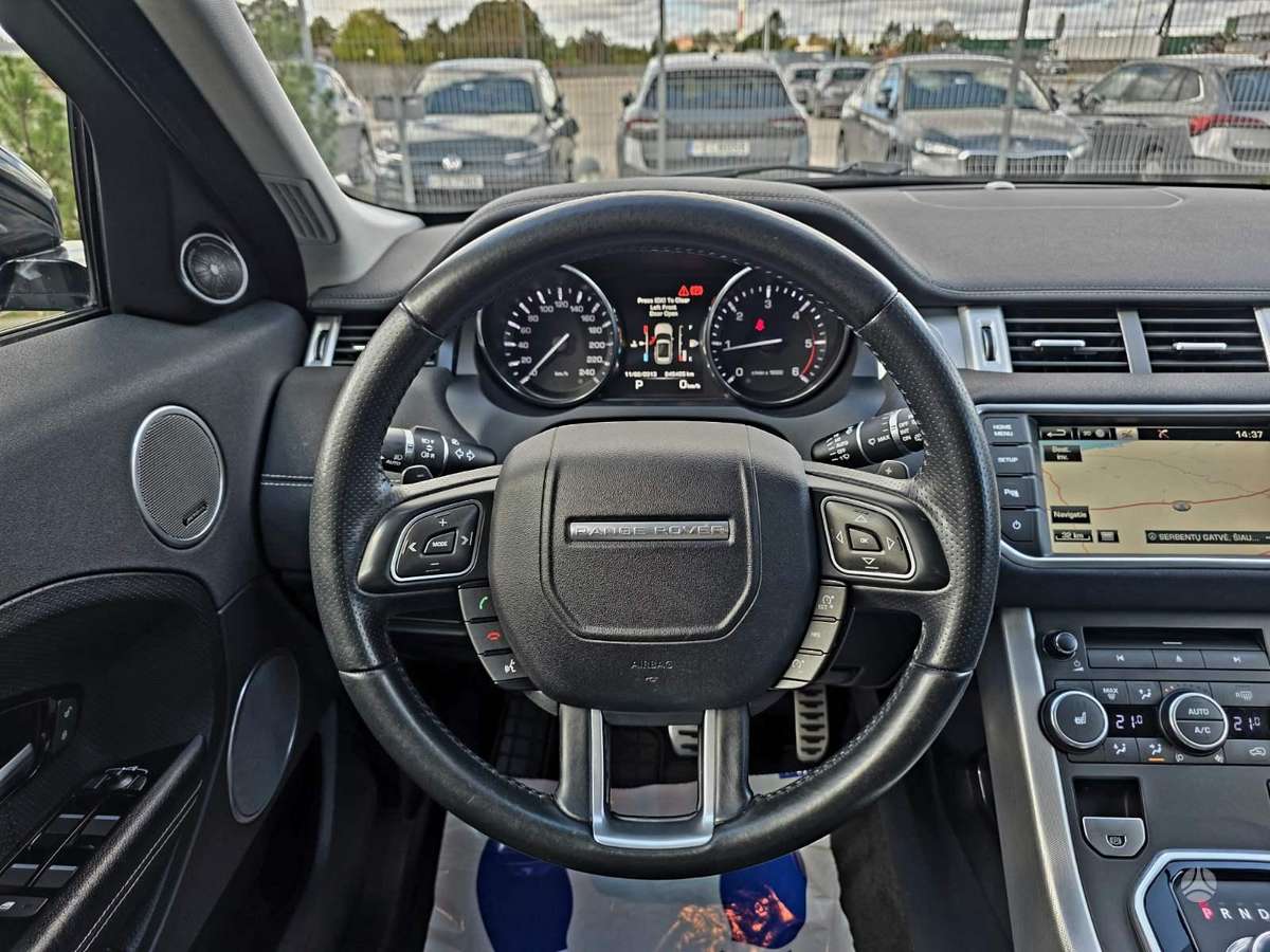 Land Rover Evoque, 2.2 l., off-road / crossover