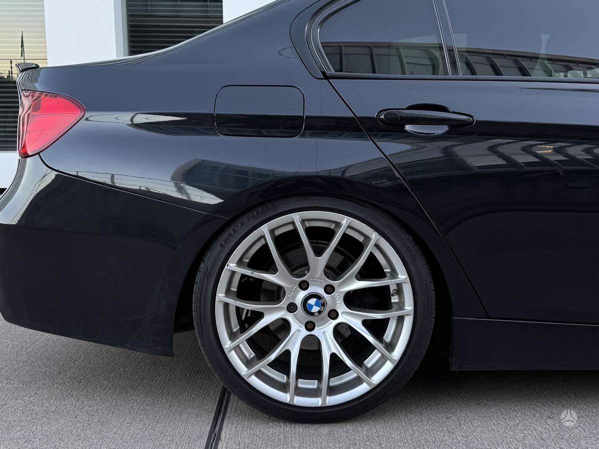 BMW 320, 2.0 l., sedanas