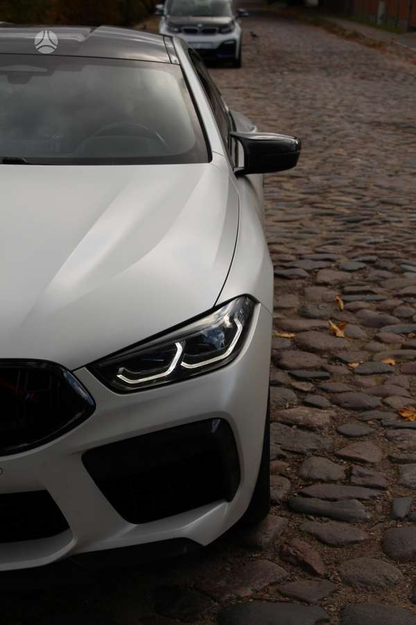 BMW M8, 4.4 l., Седан