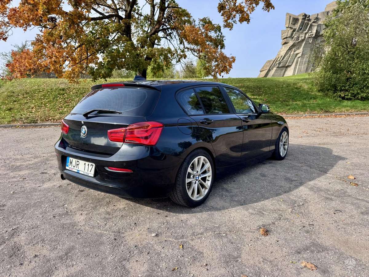 BMW 116, 1.5 l., hatchback