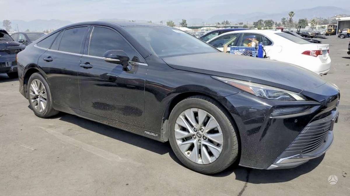 Toyota Mirai dalimis